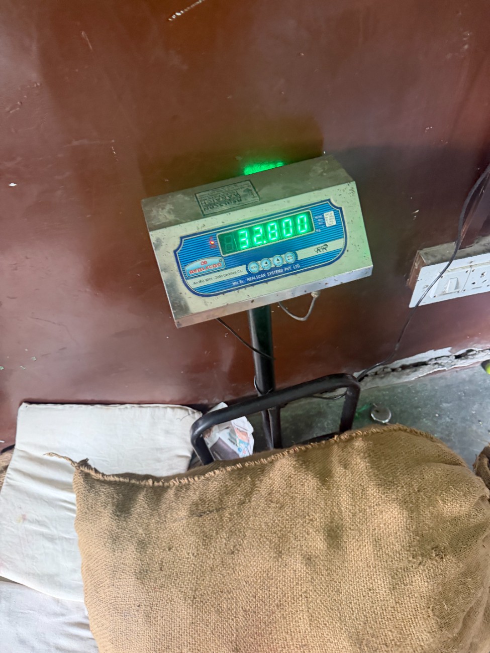 Digital Weighment & Fair-Trade Realization